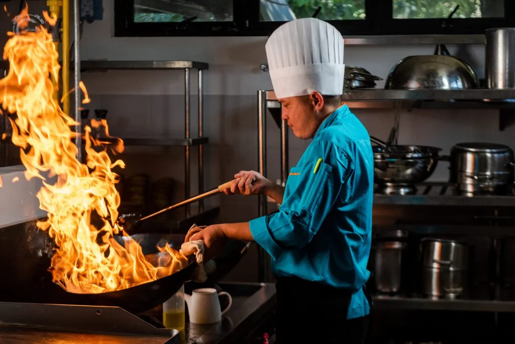 Food Solutions for Your Office Cafeteria: Look No Further than Astoria Culinary Expert Services